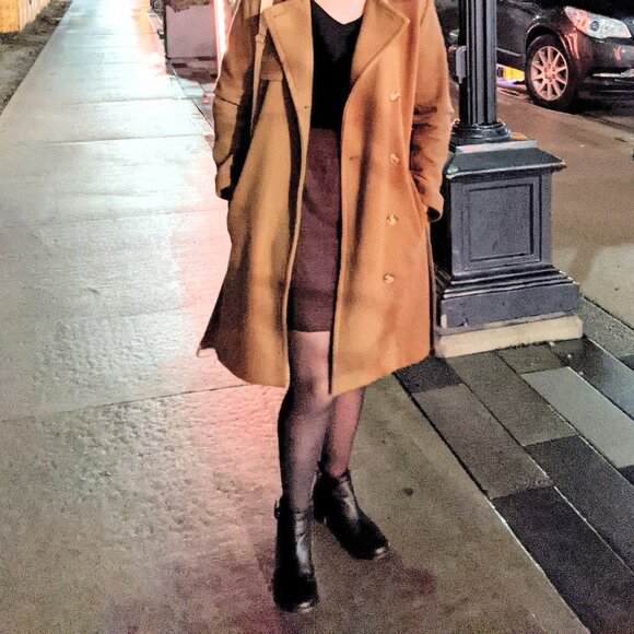 Uniqlo mini plaid wool skirt - Picture 6 of 6